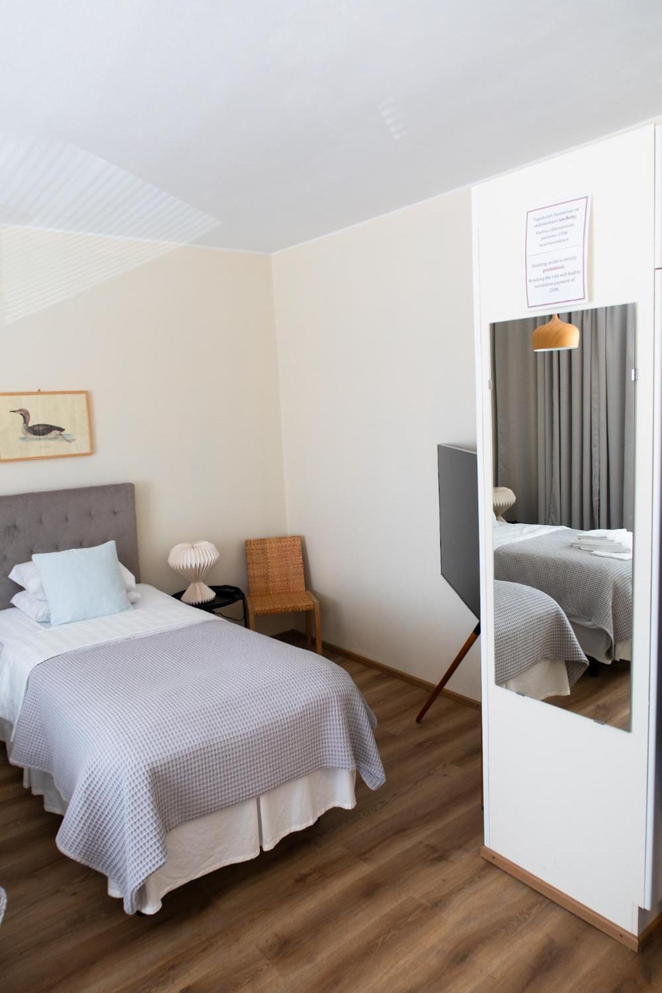 Hotel Homeland Тампере Экстерьер фото